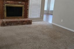 381 Pin Oak Drive photo 4