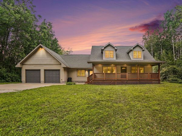 3100 W 1st Street, Ludington, MI 49431