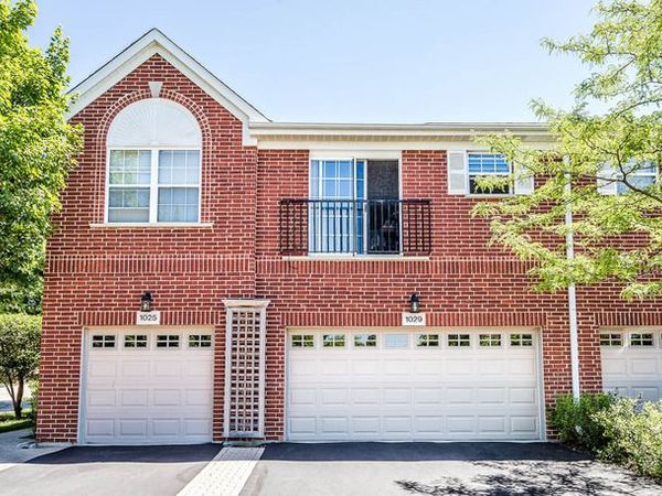 1029 Enfield Drive , Northbrook, IL 60062