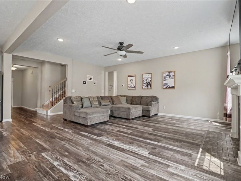 987 Hawkin Lane, Aurora, OH 44202 Photo 11