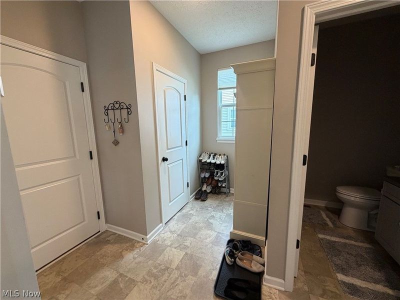987 Hawkin Lane, Aurora, OH 44202 Photo 26