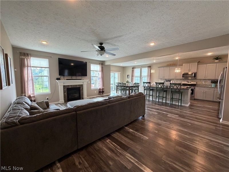 987 Hawkin Lane, Aurora, OH 44202 Photo 6