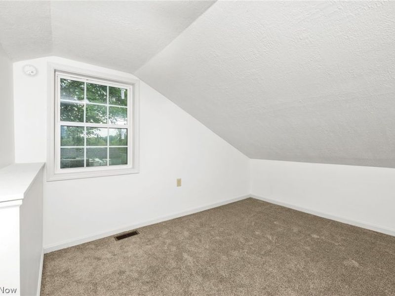 419 Celia Avenue, Akron, OH 44312 Photo 14