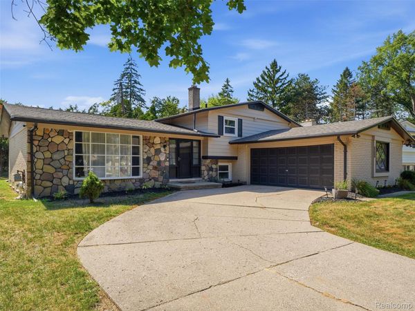 27545 Abington Street, Southfield, Mi 48076