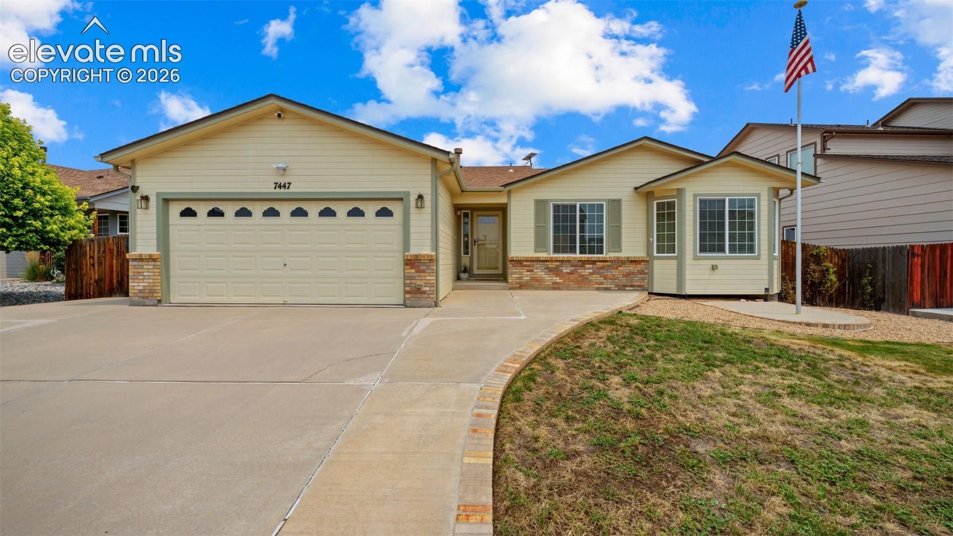 7447 Sun Prairie Drive, Colorado Springs, CO 80925 Main Photo