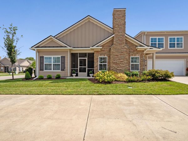 2436 Stonecenter Ln, Murfreesboro, TN 37128