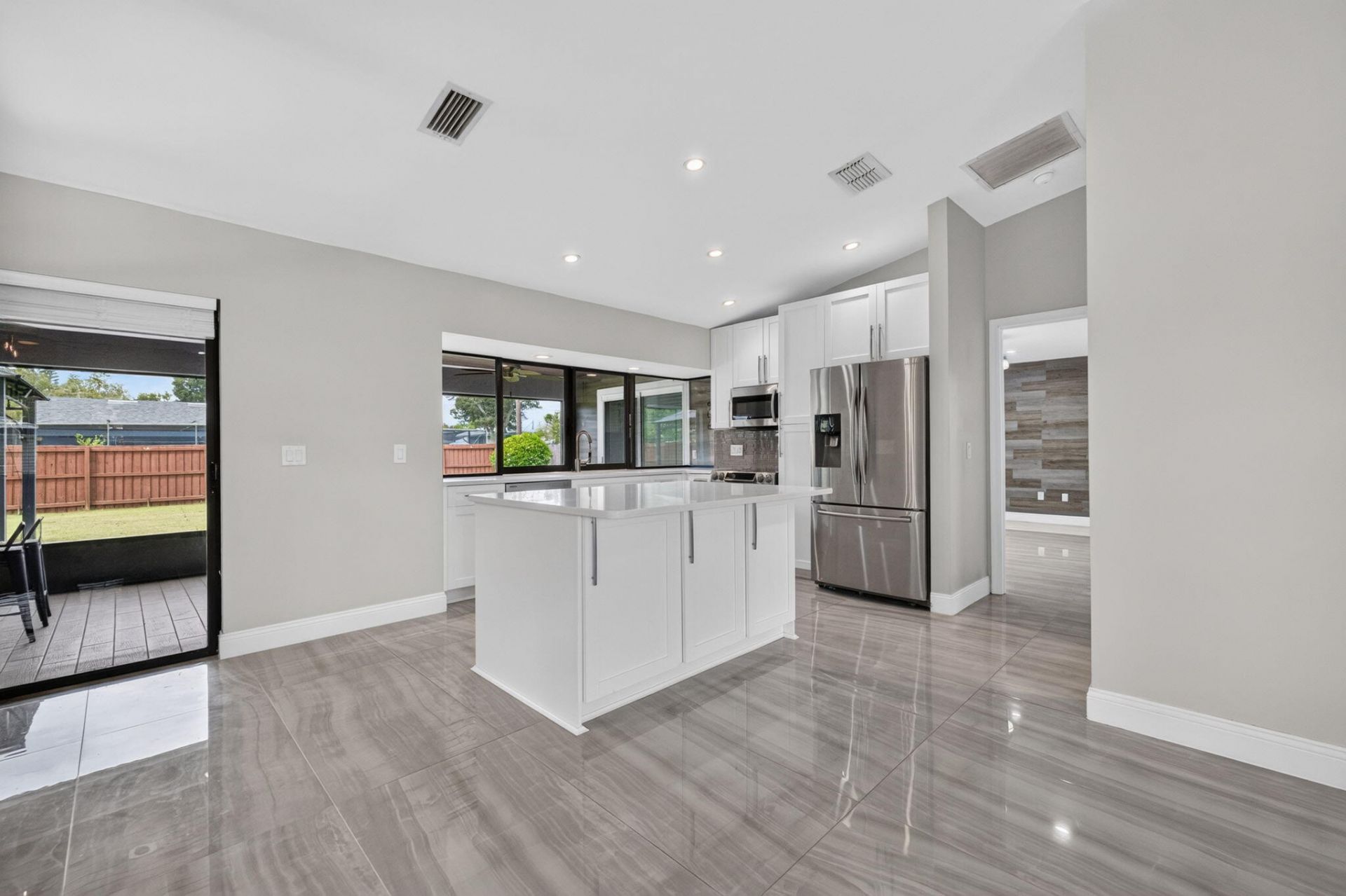 825 SE Starflower Avenue, Port Saint Lucie, FL 34983 Photo