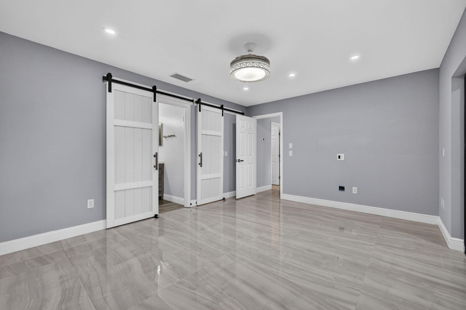 825 SE Starflower Avenue, Port Saint Lucie, FL 34983 Photo