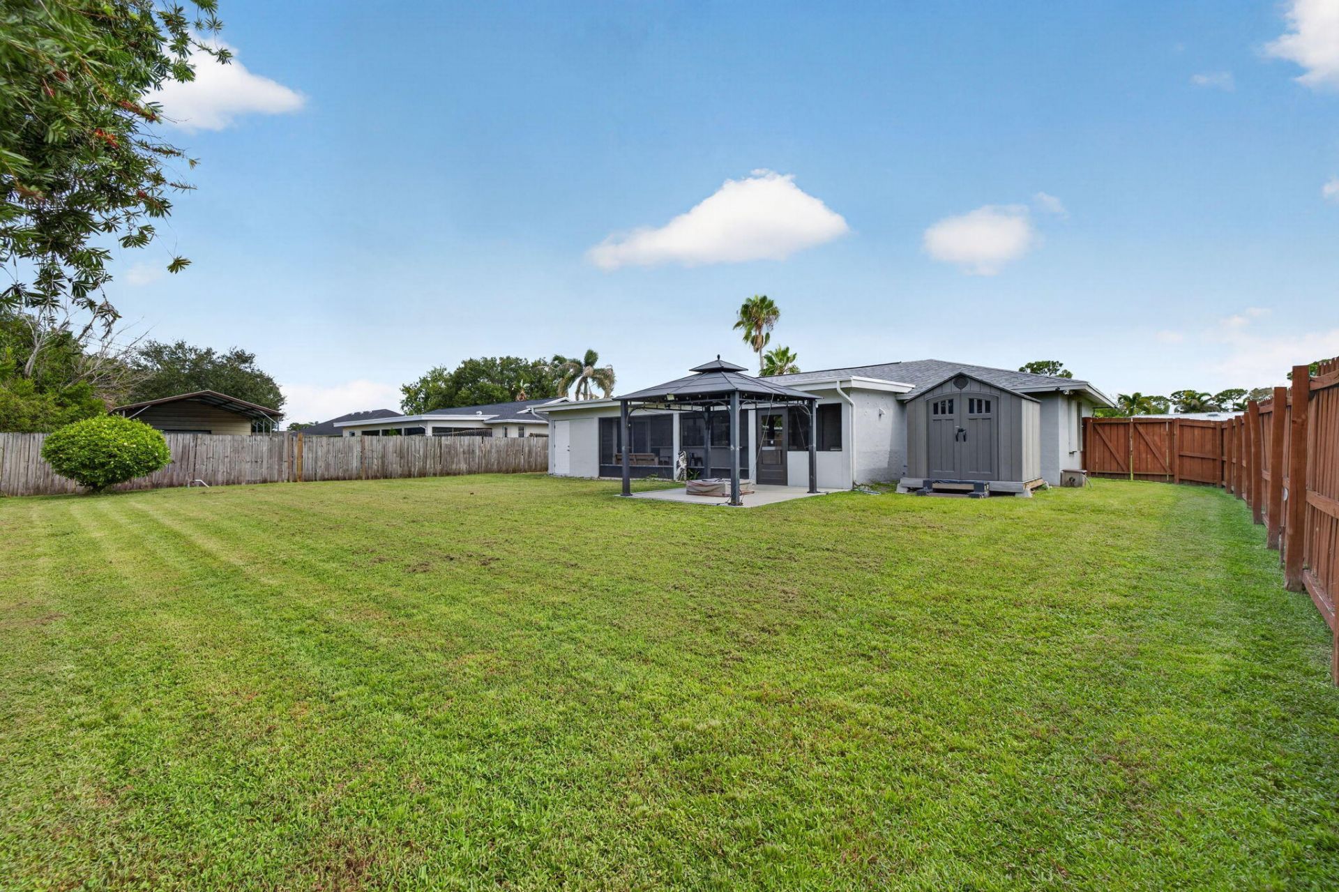 825 SE Starflower Avenue, Port Saint Lucie, FL 34983 Photo
