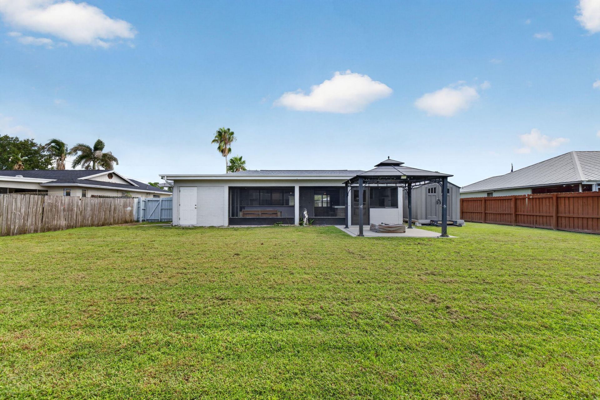 825 SE Starflower Avenue, Port Saint Lucie, FL 34983 Photo