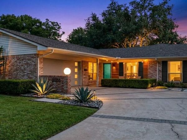 3304 Whitepine DR, Austin, TX 78757