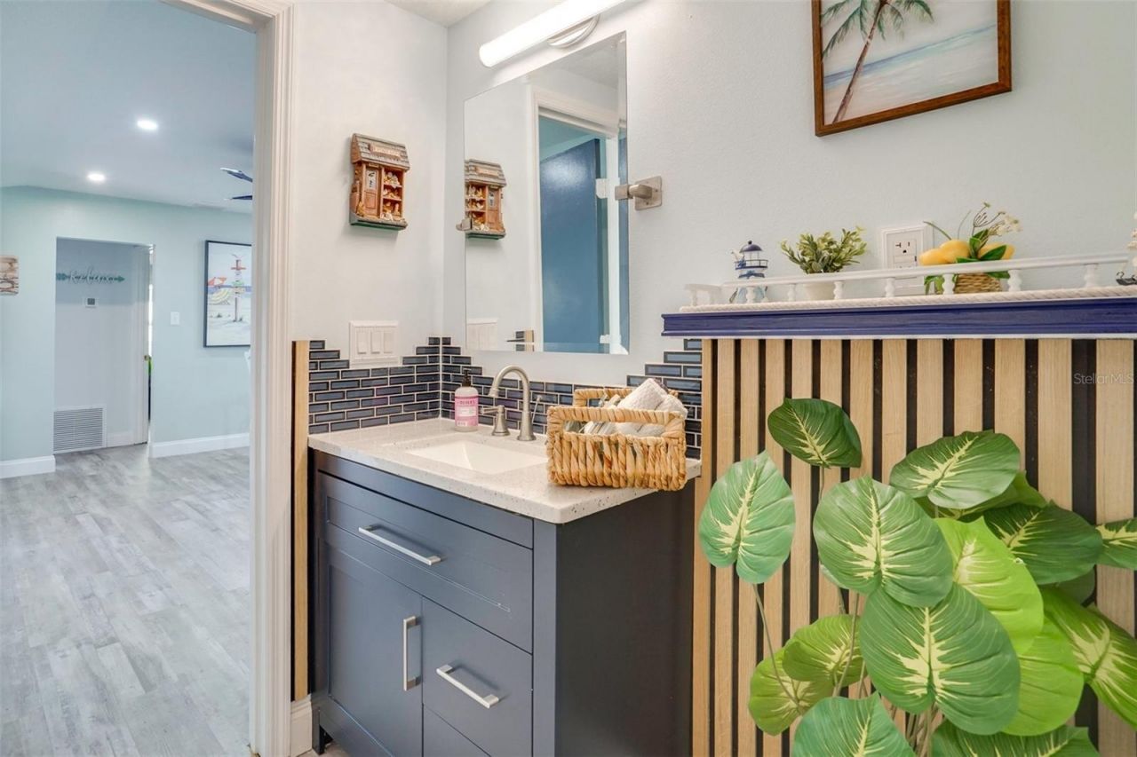 2741 Parma Street, Sarasota, FL 34231 Photo