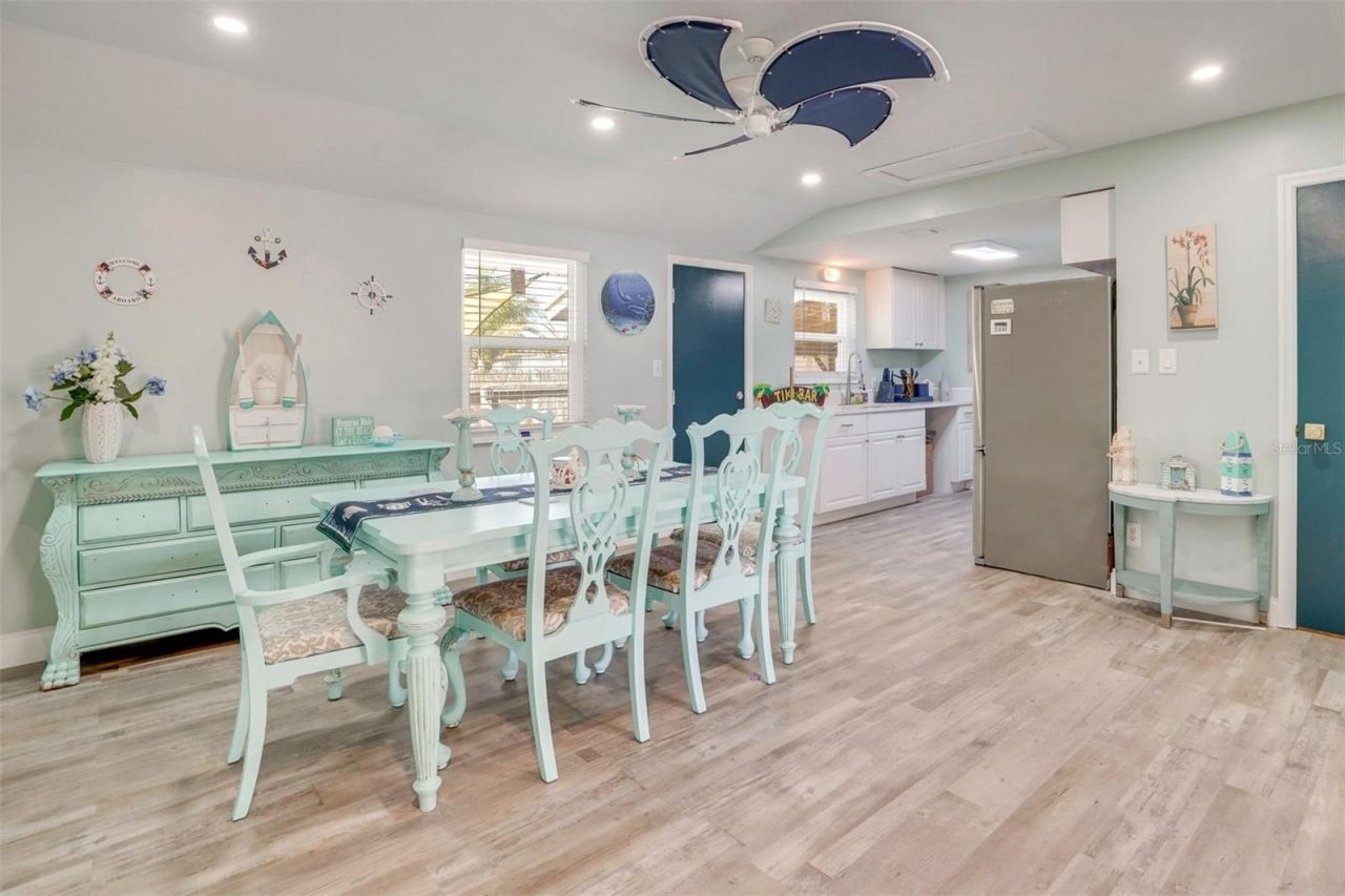 2741 Parma Street, Sarasota, FL 34231 Photo
