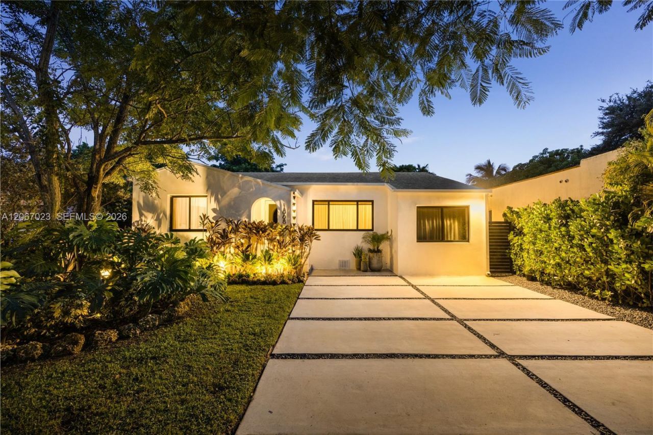1868 SW 13th St , Miami, FL 33145 Photo