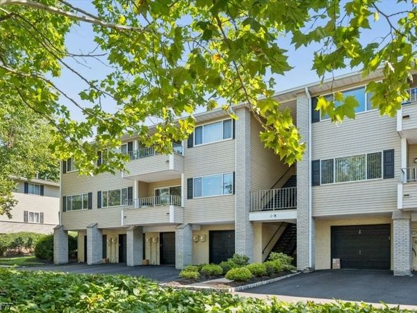 50 W Lindsley Road, Cedar Grove, NJ 07009