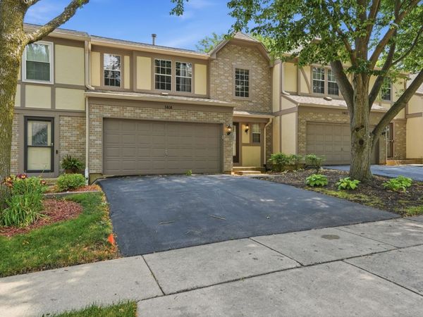 1404 W Sapphire Drive , Unit 1404, Hoffman Estates, IL 60192