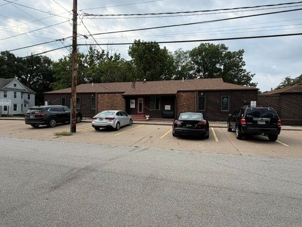 1600 30th Avenue , Moline, IL 51265