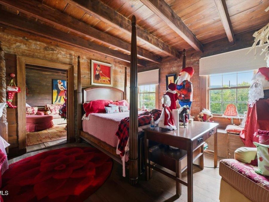 Property Image 47