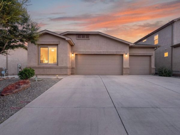 1143 Grace Street NE, Rio Rancho, NM 87144
