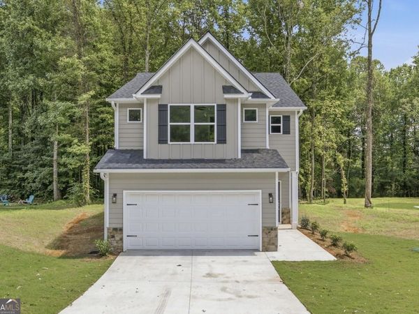 318 Stonington Drive, Mount Airy, GA 30563