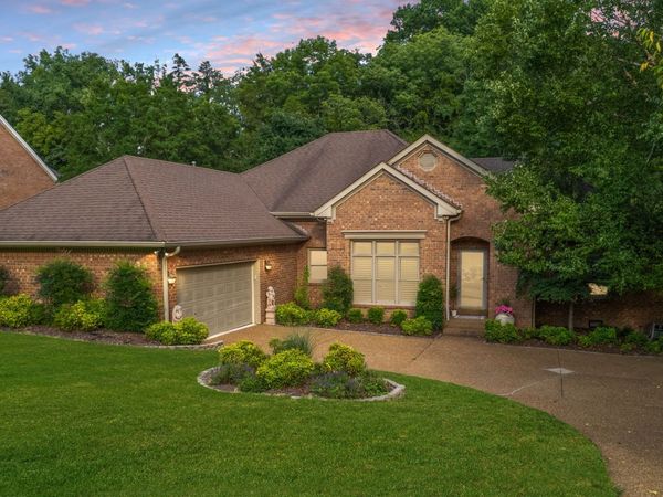 1124 Kimberly Dr, Goodlettsville, TN 37072