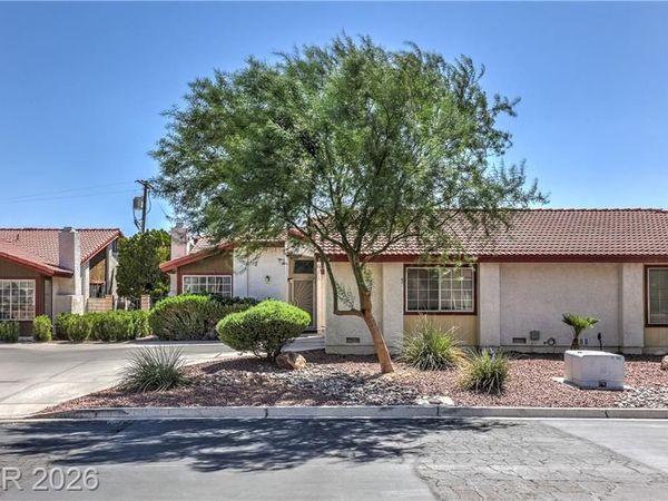 5272 Dickens Drive, Las Vegas, NV 89119