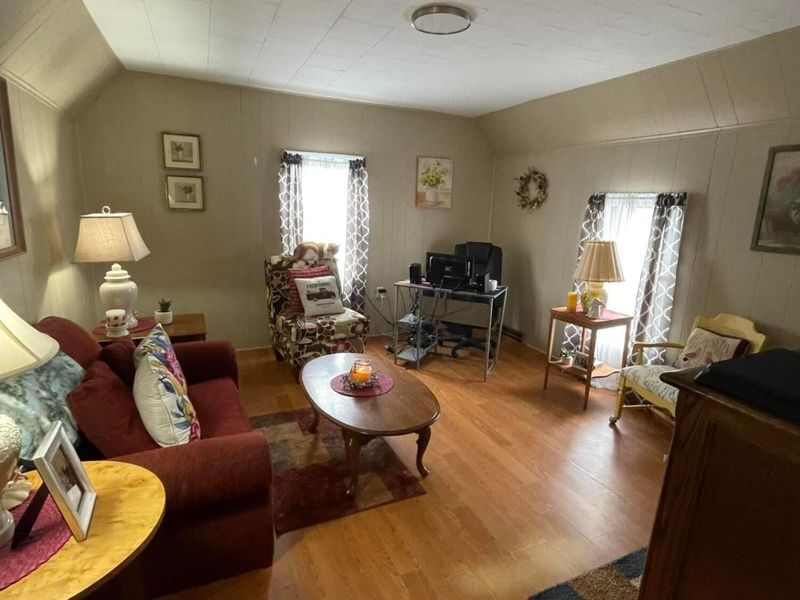 212 Town Street, Circleville, OH 43113 Photo 2