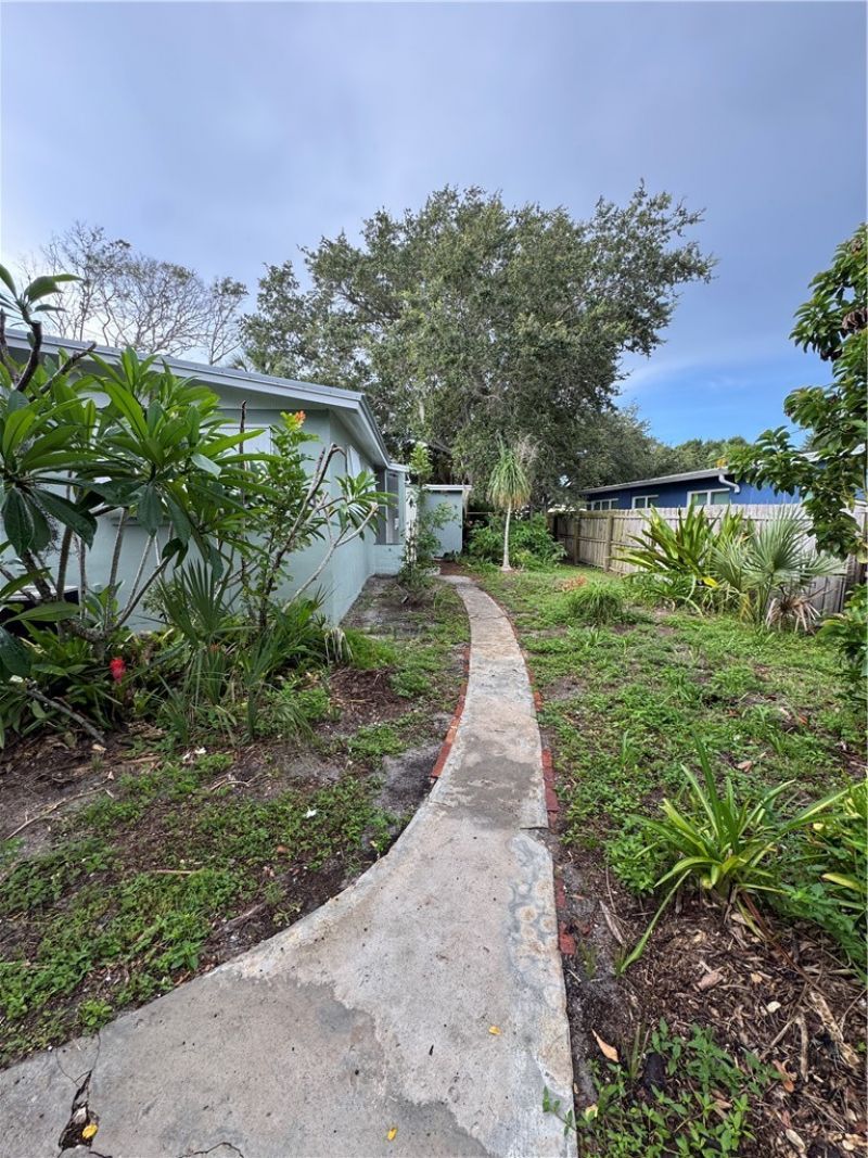 1302 14th Place, Vero Beach, FL 32960 Photo