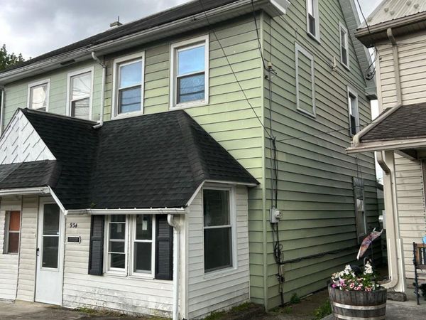 934 W MAIN STREET , MOUNT JOY, PA 17552