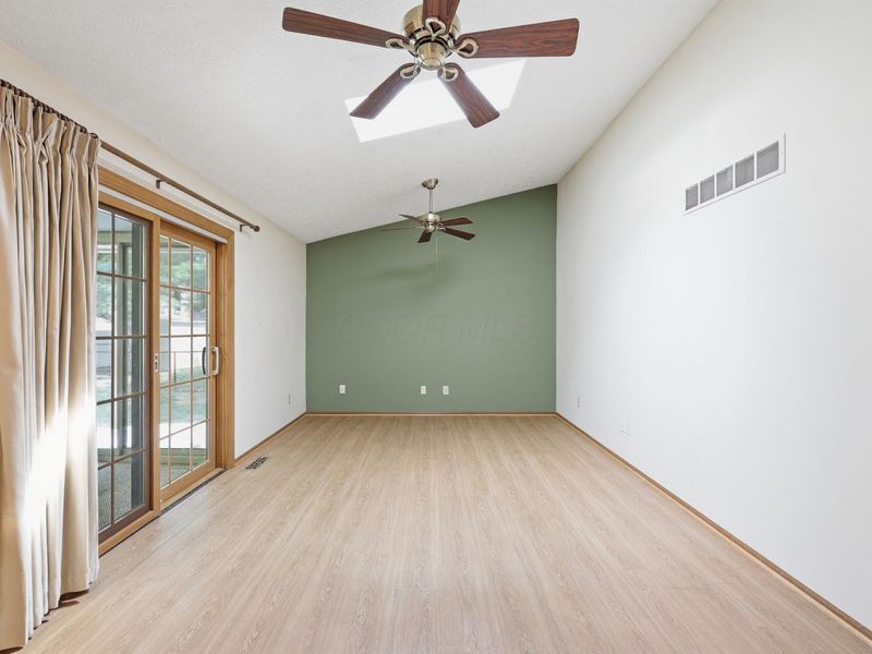 2120 Wayfaring Drive , Reynoldsburg, OH 43068 Photo 15