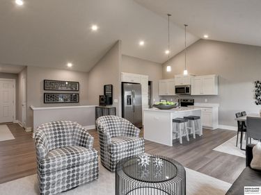 20052 Piney Creek Drive, Elkhorn, NE 68022