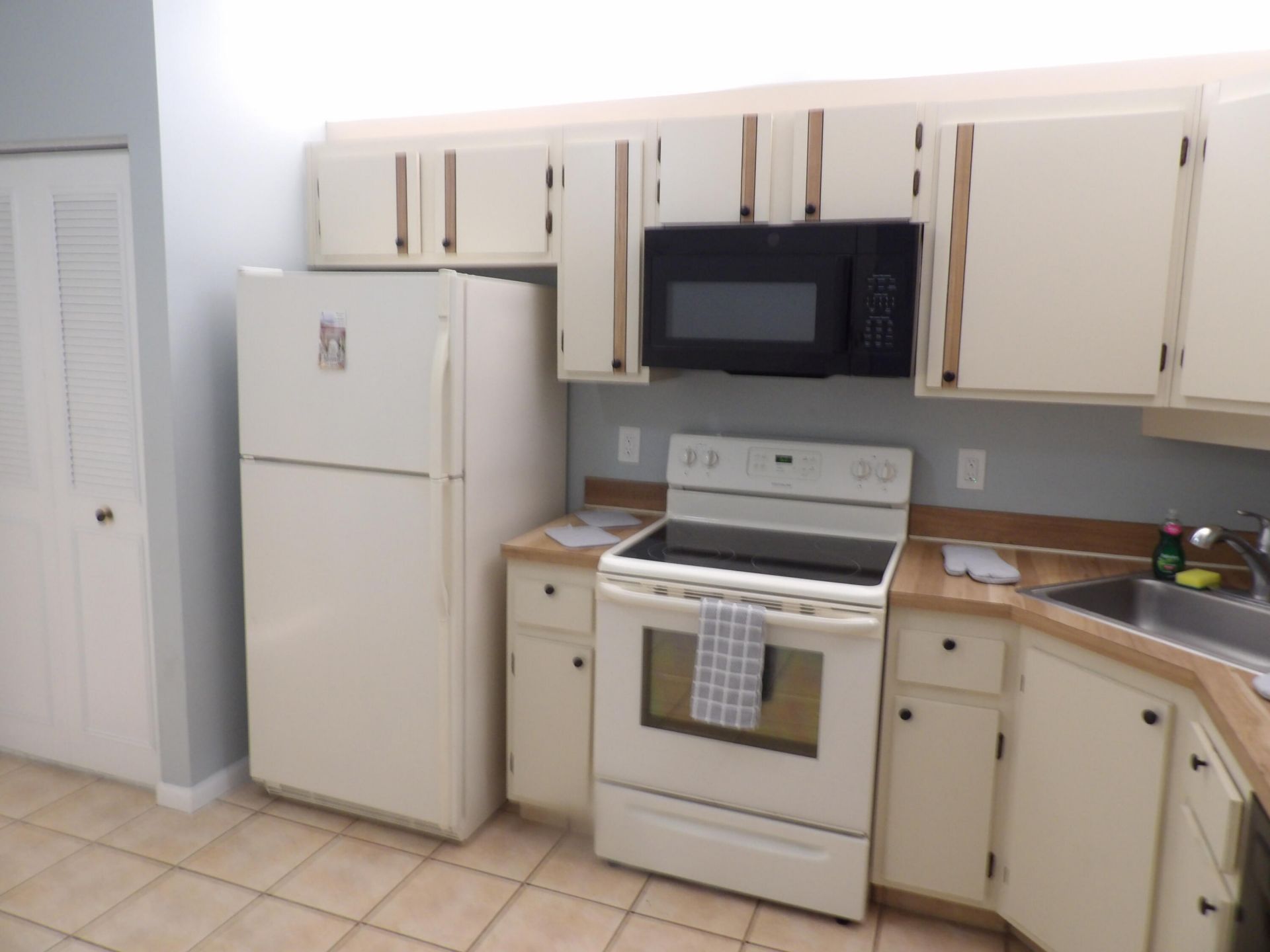 606 Sea Pine Way, Unit D, Greenacres, FL 33415 Photo