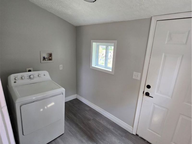 747 W River Road N, Elyria, OH 44035 Photo 28
