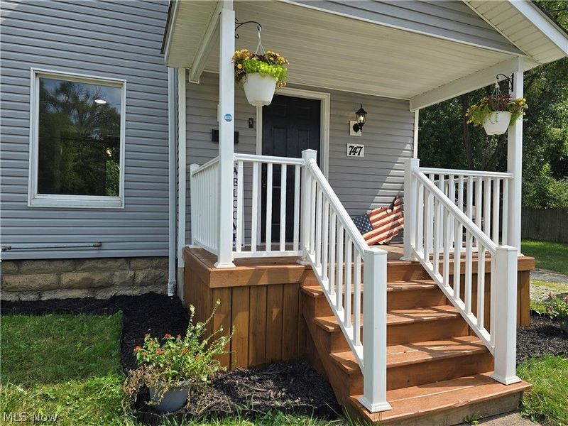 747 W River Road N, Elyria, OH 44035 Photo 4