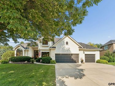 1907 S 182Nd Circle, Omaha, NE 68130
