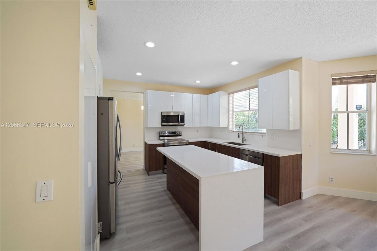4312 Laurel Ridge Cir , Weston, FL 33331 Photo
