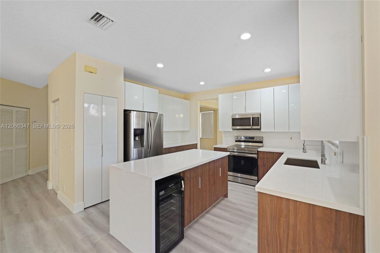 4312 Laurel Ridge Cir , Weston, FL 33331 Photo