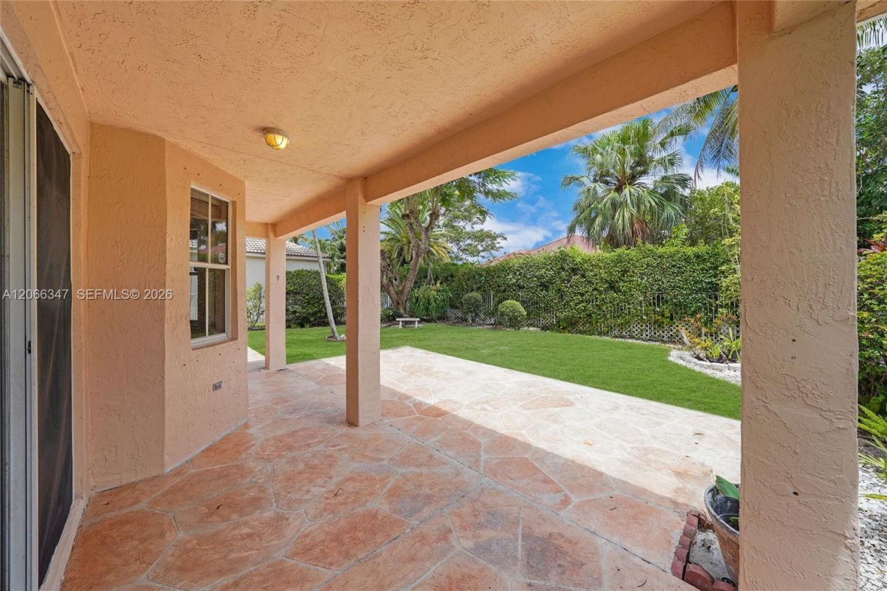 4312 Laurel Ridge Cir , Weston, FL 33331 Photo