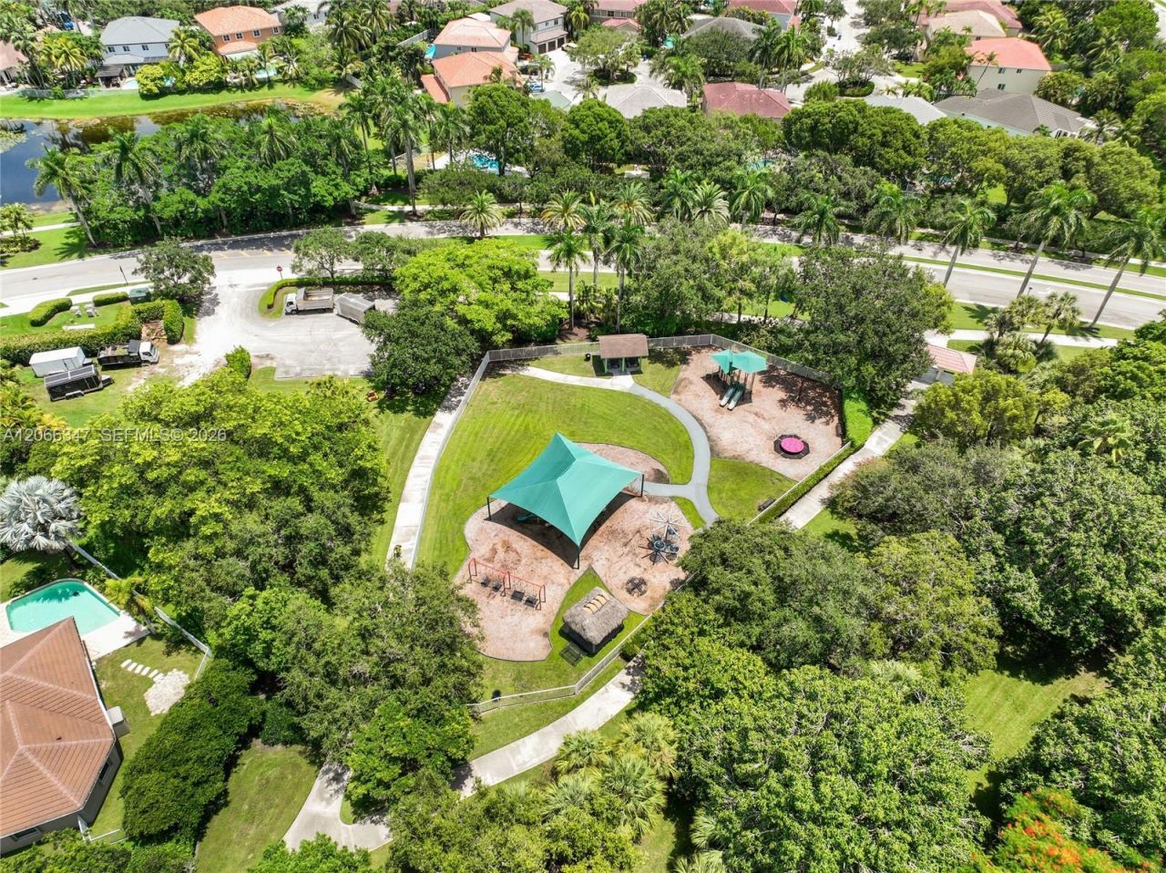4312 Laurel Ridge Cir , Weston, FL 33331 Photo