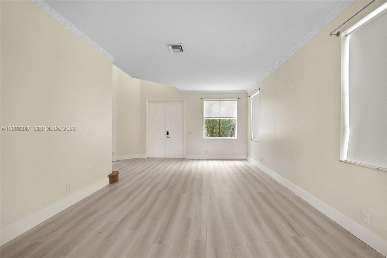 4312 Laurel Ridge Cir , Weston, FL 33331 Photo