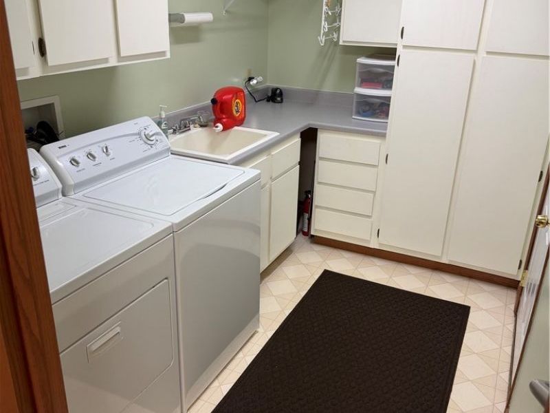 7563 Monterey Bay Drive, Unit 5, Mentor on the Lake, OH 44060 Photo 10
