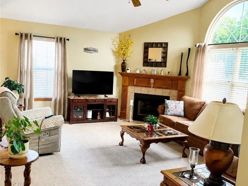 7563 Monterey Bay Drive, Unit 5, Mentor on the Lake, OH 44060 Photo 2