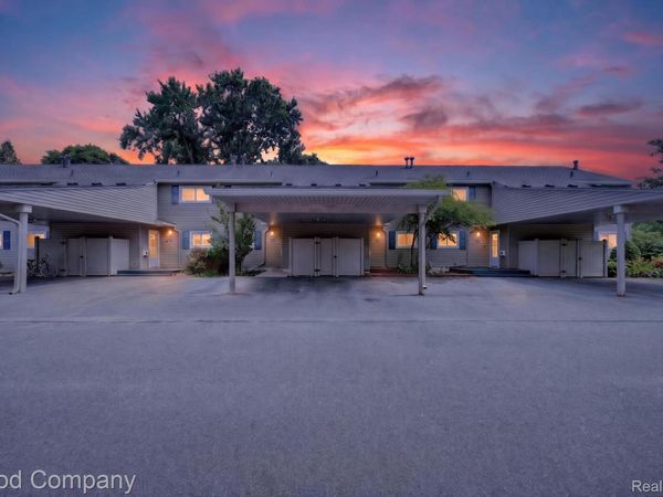 757 Kirts Boulevard, Troy, Mi 48084