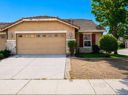 7505 Splendid Way, Elk Grove, CA 95758 Photo