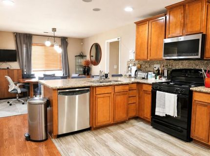 7505 Splendid Way, Elk Grove, CA 95758 Photo