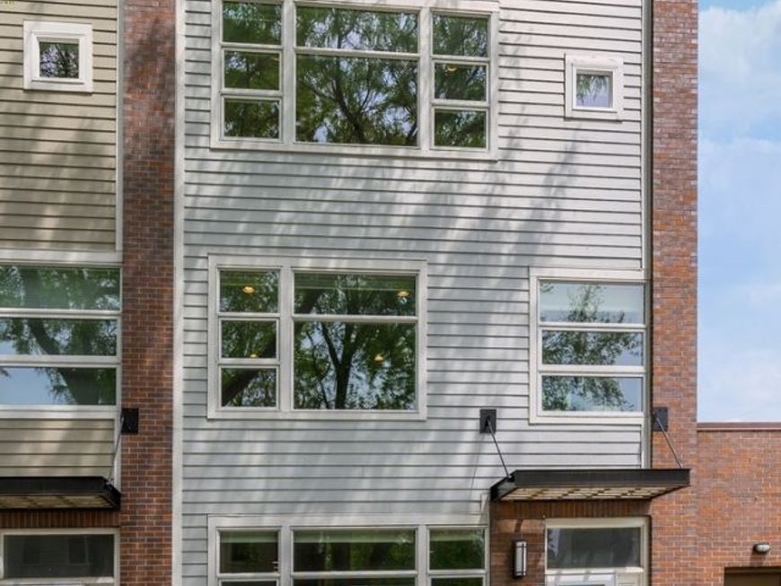 Main Photo