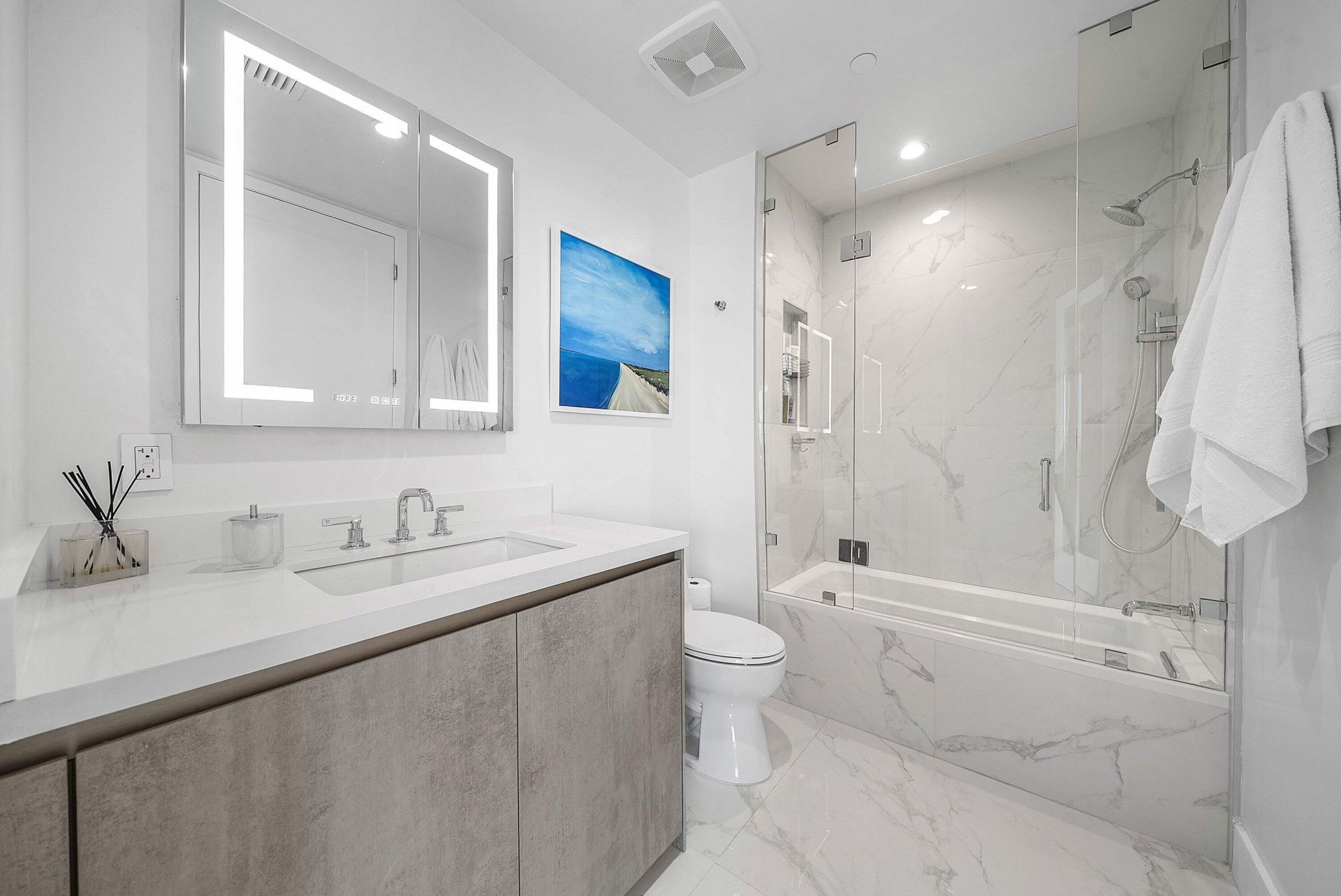 475 E Royal Palm Road, Unit 306, Boca Raton, FL 33432 Photo