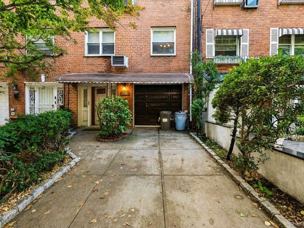 32-18 70th Street , East Elmhurst, NY 11370