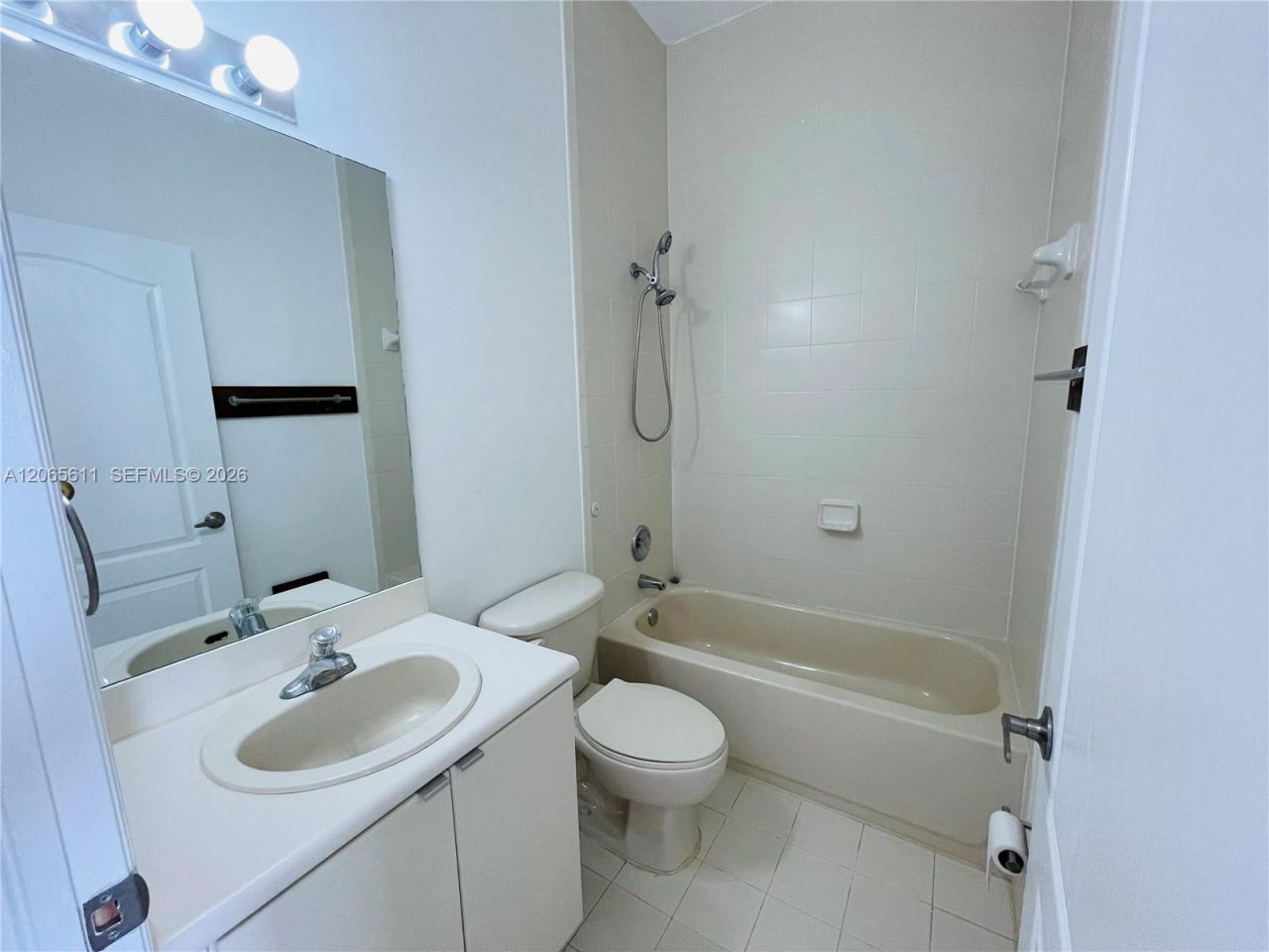18162 NW 91st Ct, Unit 18162, Hialeah, FL 33018 Photo