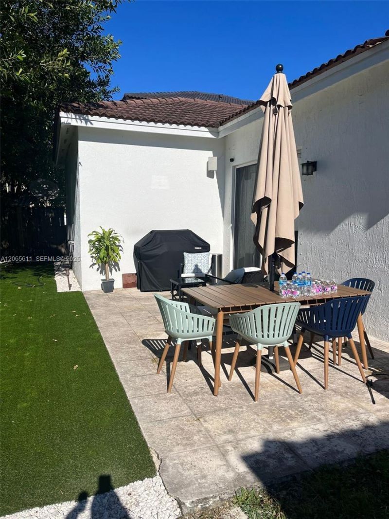 18162 NW 91st Ct, Unit 18162, Hialeah, FL 33018 Photo